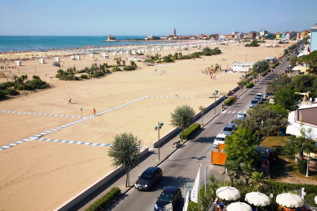 Hotel Panoramic Каорле Екстер'єр фото