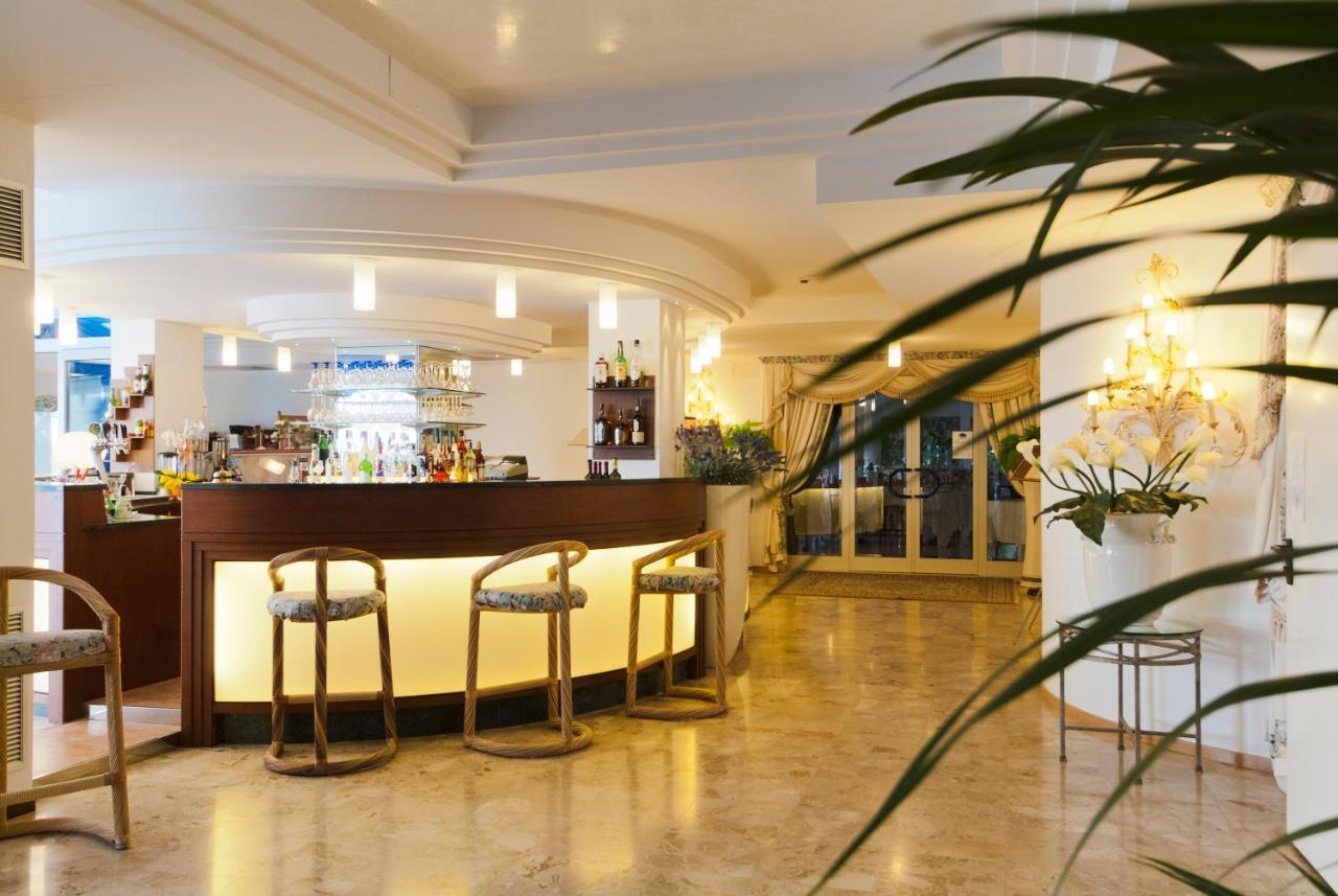 Hotel Panoramic Каорле Екстер'єр фото