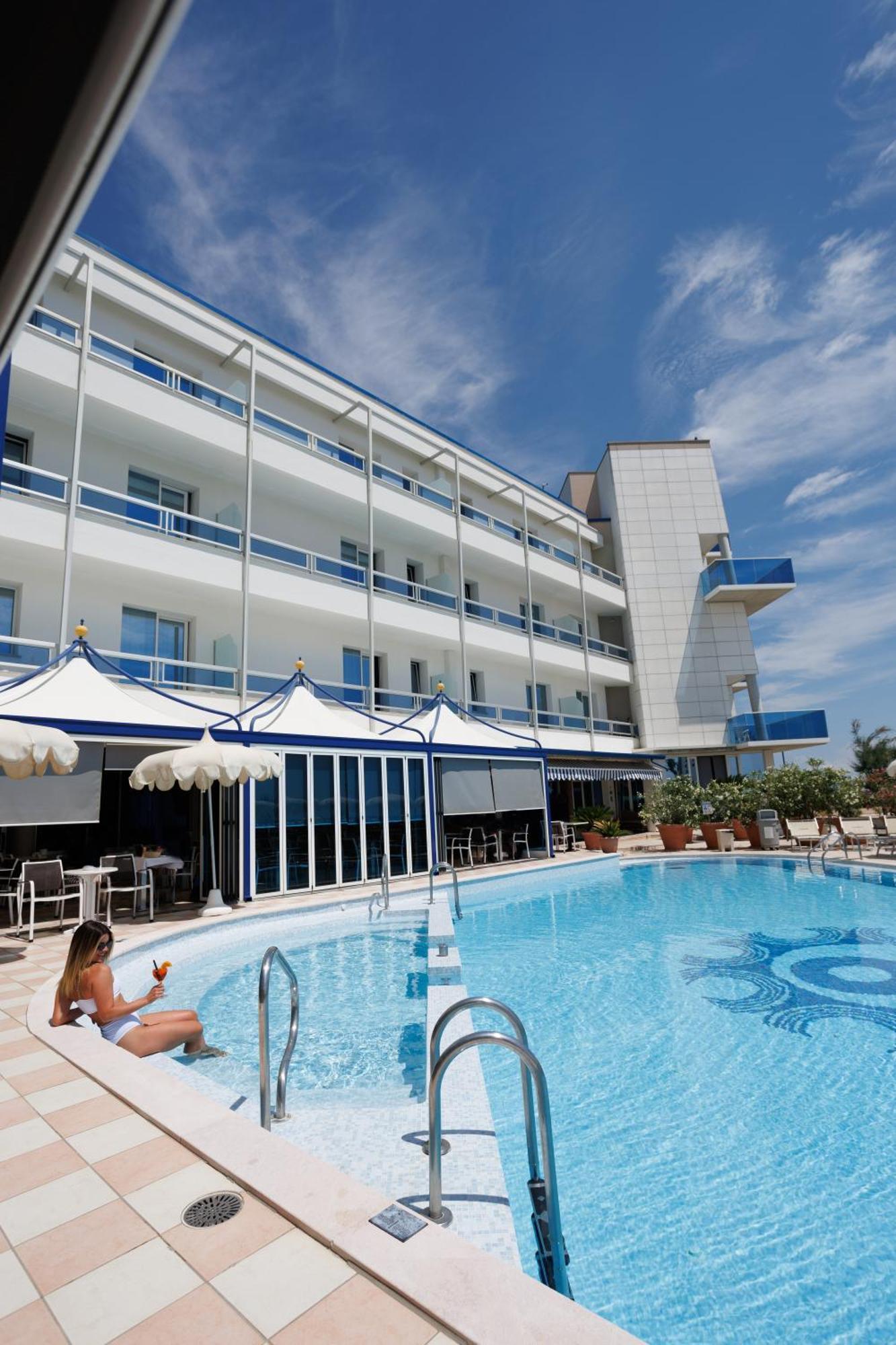 Hotel Panoramic Каорле Екстер'єр фото