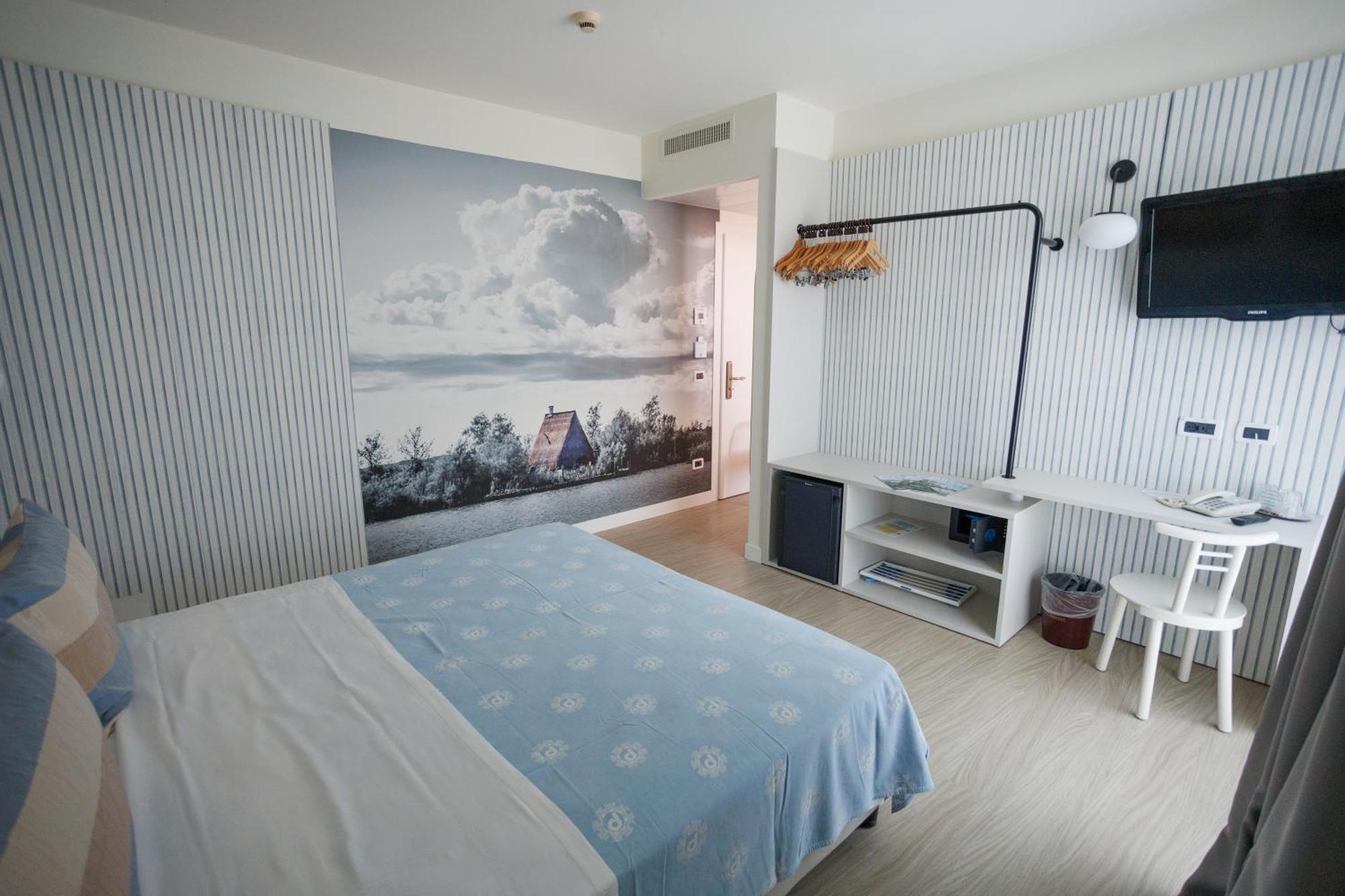 Hotel Panoramic Каорле Екстер'єр фото