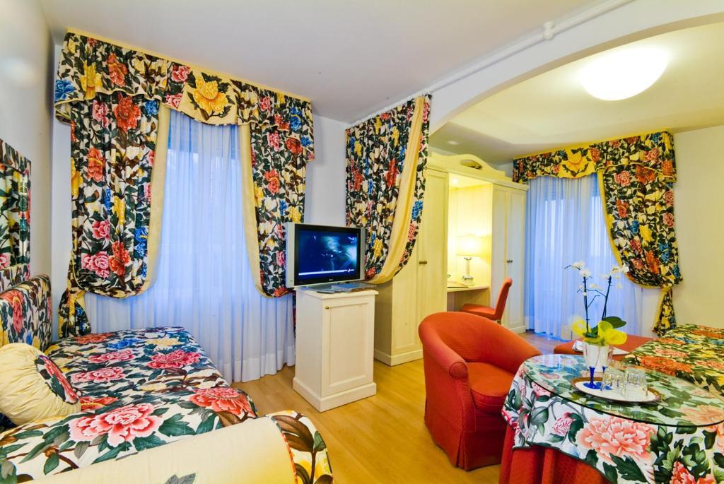 Hotel Panoramic Каорле Номер фото