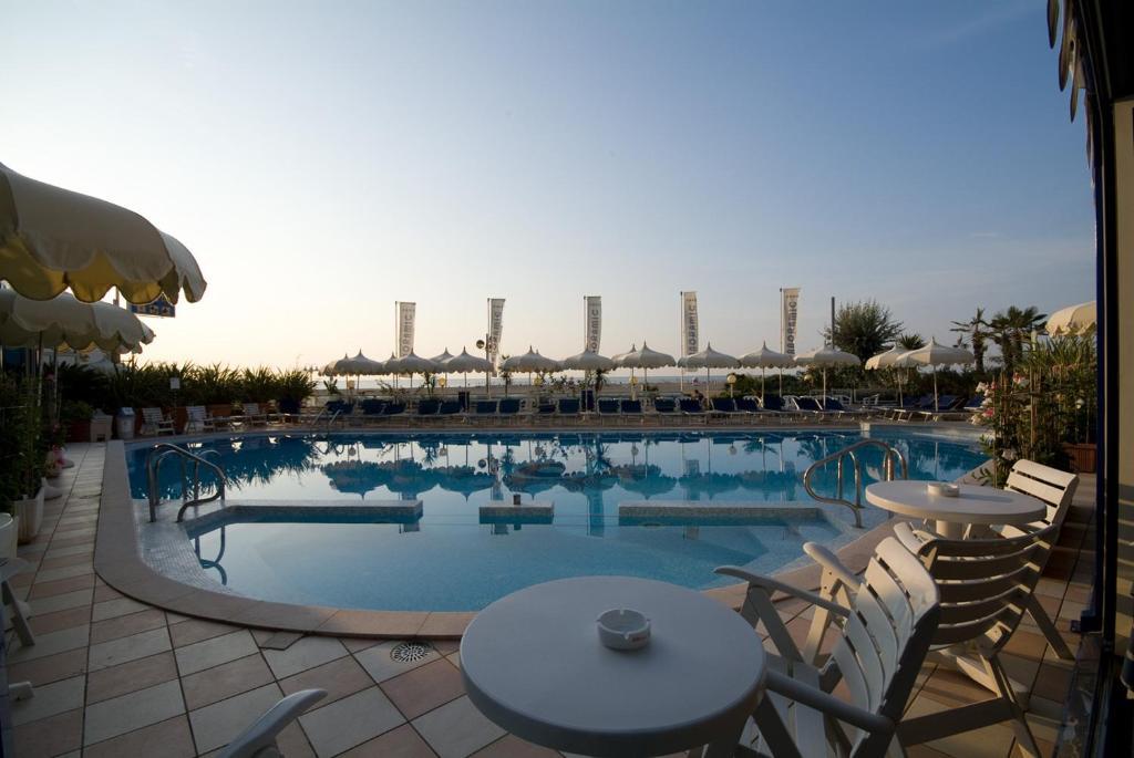 Hotel Panoramic Каорле Екстер'єр фото