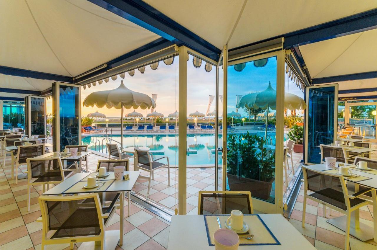 Hotel Panoramic Каорле Екстер'єр фото