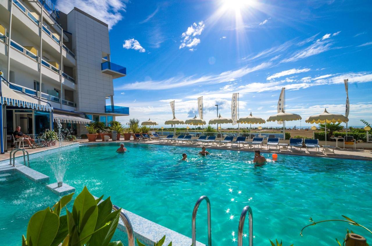 Hotel Panoramic Каорле Екстер'єр фото
