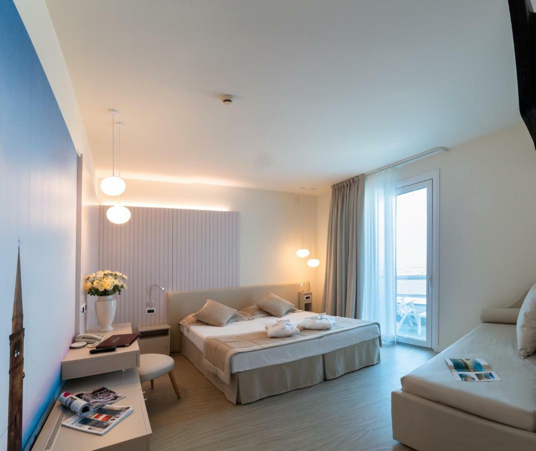 Hotel Panoramic Каорле Екстер'єр фото
